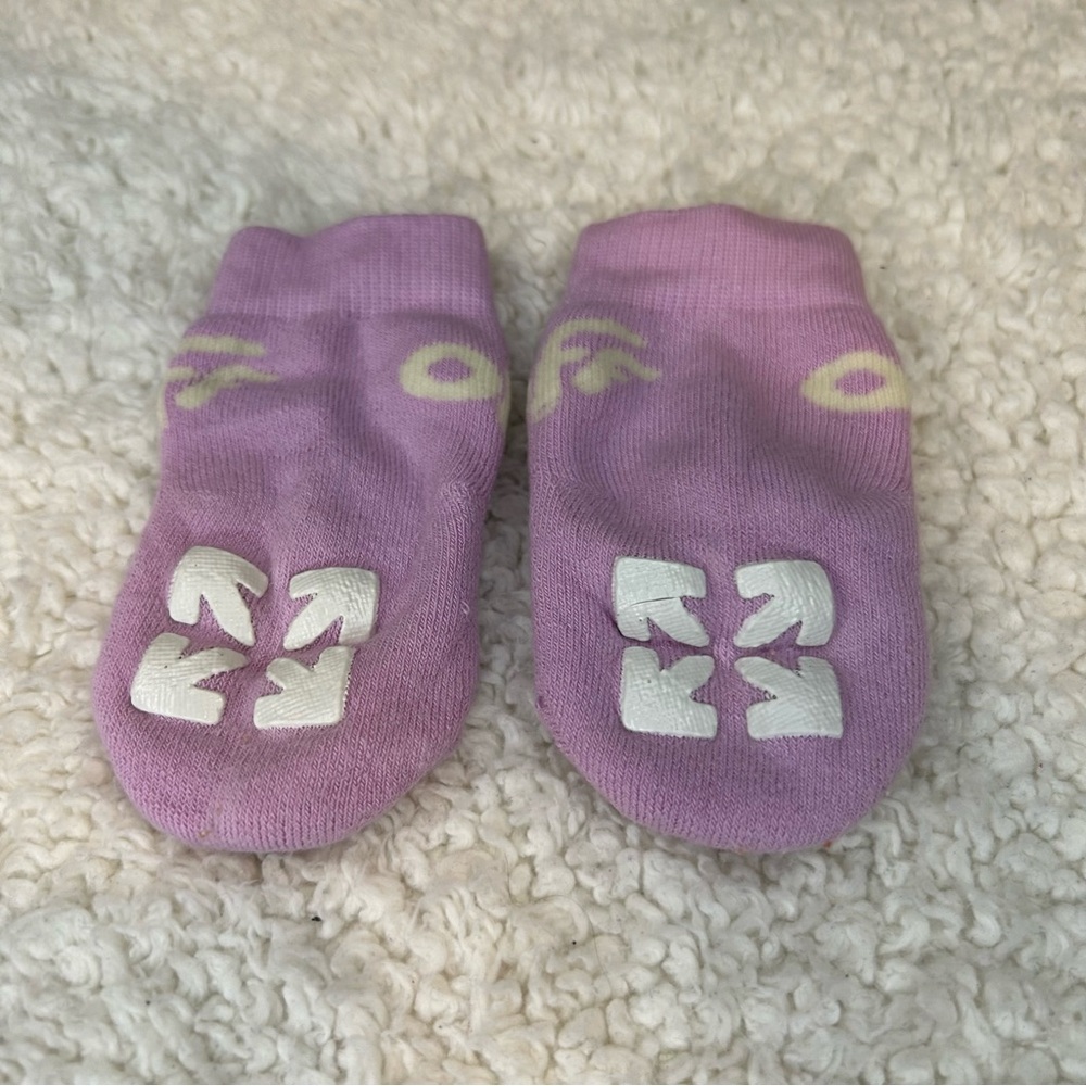 Off-White Brand Baby Socks Lavendar Size 3-6 Months - Picture 6 of 8